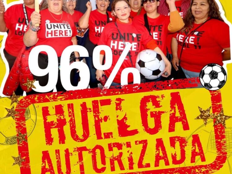 A días del Mundial, trabajadores del SoFi Stadium de Los Ángeles votan por la huelga