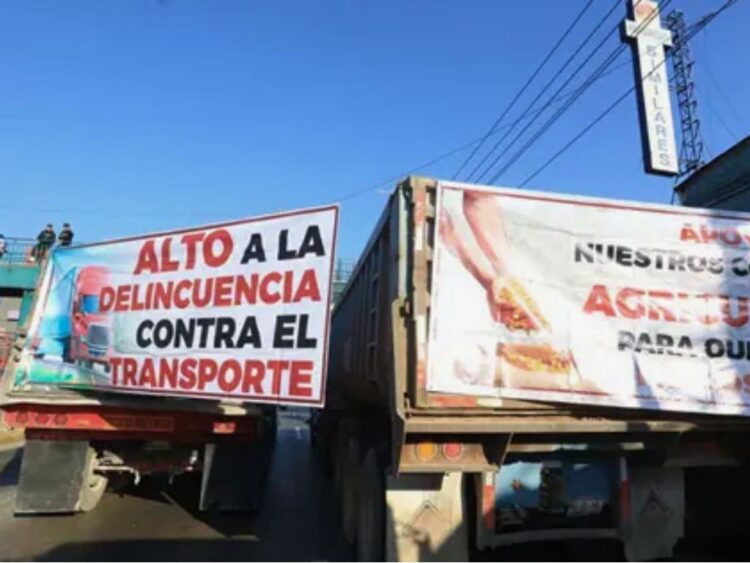 Suspenden bloqueos carreteros. AMEXI Foto RRSS