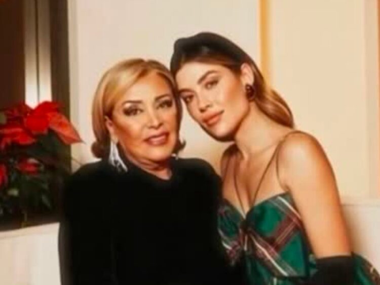Sylvia Pasquel emocionó a sus seguidores al recordar el nacimiento de Michelle Salas y dedicarle un mensaje por sus 37 años. | AMEXI/FOTO: IG @sylviapasqueloficial