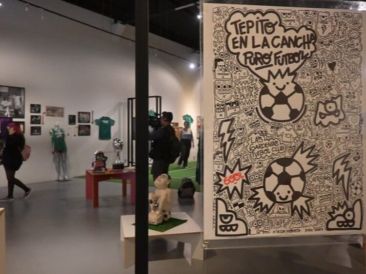 Tepito revive su historia futbolera con fotos, trofeos y testimonios en un conversatorio abierto al público. | AMEXI/FOTO: cultura.gob.mx