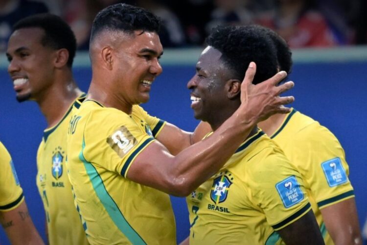 Brasil golea con doblete de Vinicius y regreso de Neymar