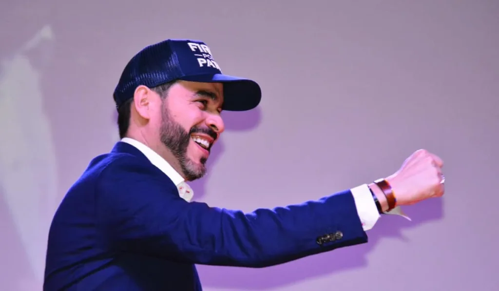 El candidato de derecha Abelardo de la Espriella ganó la presidencia en Colombia