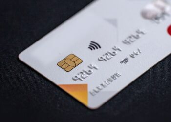 Pagos sin contacto: ¿cómo usarlos seguros en transporte público?