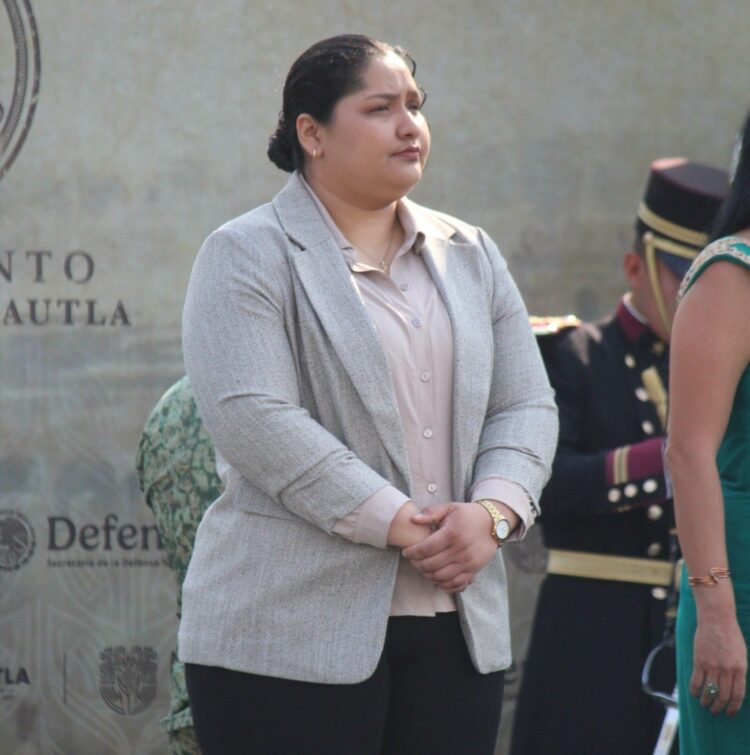 Directora del DIF de Cuautla promueve amparo por Operativo Enjambre