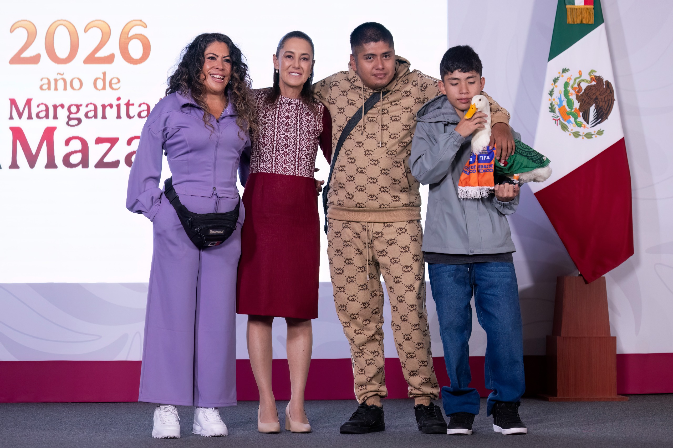 Del mosaico cultural que es México provienen personajes referentes o mascotas de proyección no sólo nacional sino internacional como es el caso del ya famoso Pato Merlín