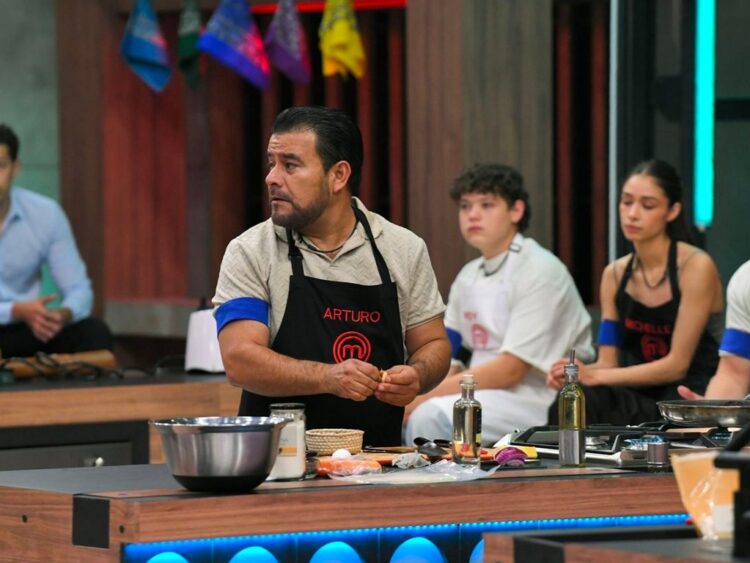 Participantes de MasterChef 24/7 durante la tercera gala de eliminación de la temporada 2026.