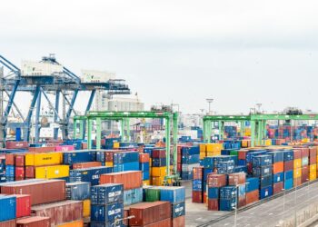Exportaciones mexicanas crecen 25.4% en mayo; logran un año al alza