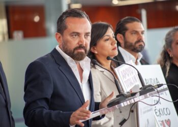 La mayoría legislativa cerró filas este lunes en torno a Claudia Sheinbaum y rechazó un escenario de confrontación con Donald Trump.