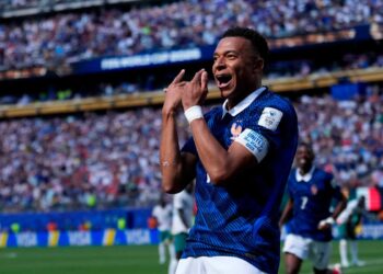 Mbappé apunta al trono mundialista: está a solo dos goles de la historia