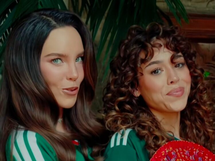 Belinda y Danna se reencontraron antes del México vs Inglaterra y el momento se volvió viral entre los fans | AMEXI/FOTO: TikTok