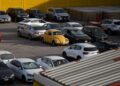 Cesa Fiscalía de Oaxaca a 102 funcionarios por red de robo de autos