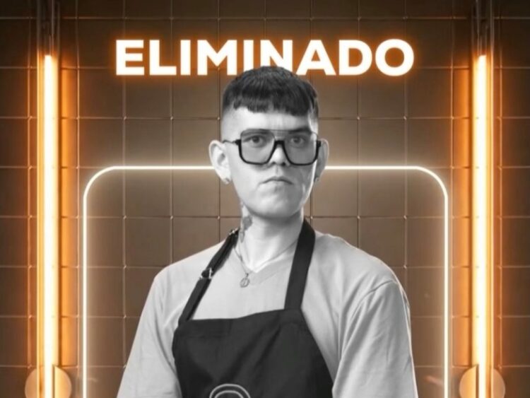 Diego fue el octavo eliminado de MasterChef 24/7 tras un error técnico con su platillo de pescado. | AMEXI/FOTO: IG @masterchefmx