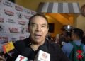 Marcos Valdés durante un encuentro con la prensa, donde defendió a Verónica Castro, habló sobre Juan Gabriel y llamó a celebrar el Mundial 2026 con respeto.