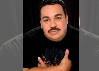 David Pabón y Porfi Baloa promocionan el concierto "Muy Salsa", con el que se presentarán el 25 de julio en La Maraka para interpretar éxitos de la salsa romántica y tropical.