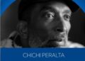 Chichí Peralta posa durante un evento promocional; el músico dominicano recibirá el Premio a la Excelencia Musical de la Academia Latina de la Grabación por su trayectoria.