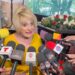 Anel Noreña ofrece una entrevista durante una exposición dedicada a José José, donde habla sobre el legado del cantante, su recuperación de una cirugía y sostiene que legalmente continúa siendo su viuda.