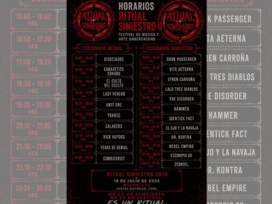 Integrantes de las bandas participantes y organizadores de Ritual Siniestro II durante la conferencia de prensa previa al festival, que se realizará en el Centro Histórico de la Ciudad de México.