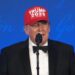 reelección Donald Trump con gorra de Trump 2028. AMEXI foto captura de video RRSS