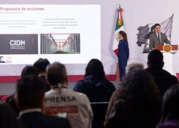 FGR prepara acciones legales por muertes de migrantes