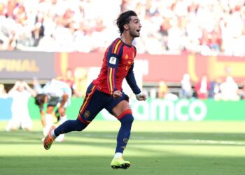 Ferran Torres celebra el gol con el que España derrotó a Argentina y conquistó el Mundial 2026 en la final disputada en el MetLife Stadium.