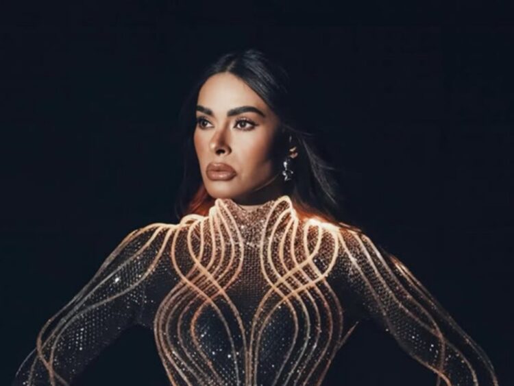Galilea Montijo impactó con un vestido de luces LED y 65 mil cristales en el estreno de La Casa de los Famosos México 2026. | AMEXI/FOTO: IG @galileamontijo