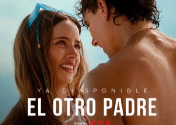Mike Fajardo celebra el éxito de El Otro Padre en Netflix