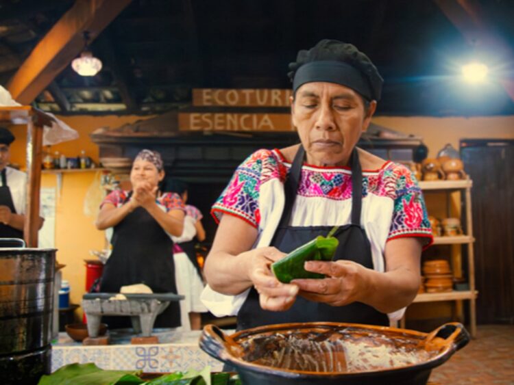 Puebla llegará a Los Pinos con gastronomía, danzas, música, artesanías y talleres gratuitos el 8 y 9 de agosto. | AMEXI/FOTO: cultura.gob.mx