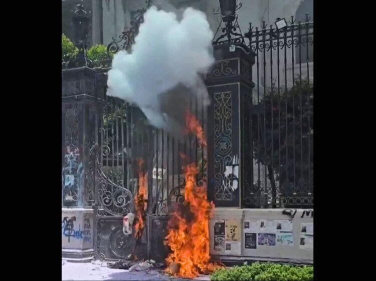 Segob protesta trans
