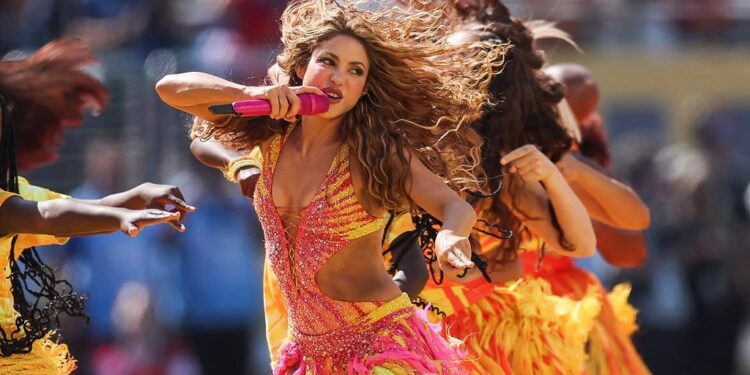 Shakira interpreta "Dai Dai" durante el show de medio tiempo de la final del Mundial 2026