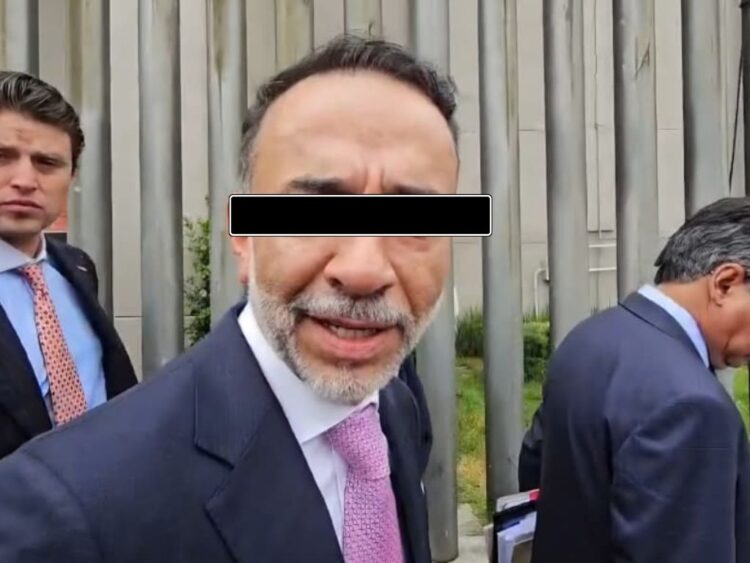 Vinculan a proceso al alcalde de Metepec por abuso de autoridad
