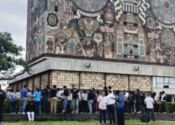 ¿Qué piden los aspirantes que marcharon a Rectoría tras examen de la UNAM?
