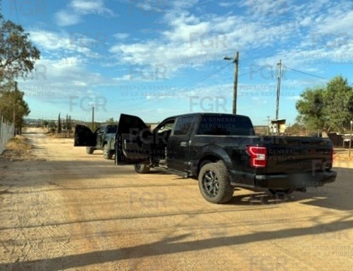 La FGR inició una carpeta de investigación debido al decomiso de un arsenal, localizado en el municipio de Tecate, Baja California.