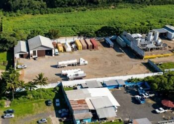 Aseguran presunta refinería clandestina de huachicol en Coatepec