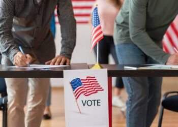 Elección en Estados Unidos marcará futuro de México: Monreal