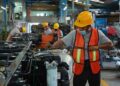 Empleo en México cae en junio; informalidad resiste