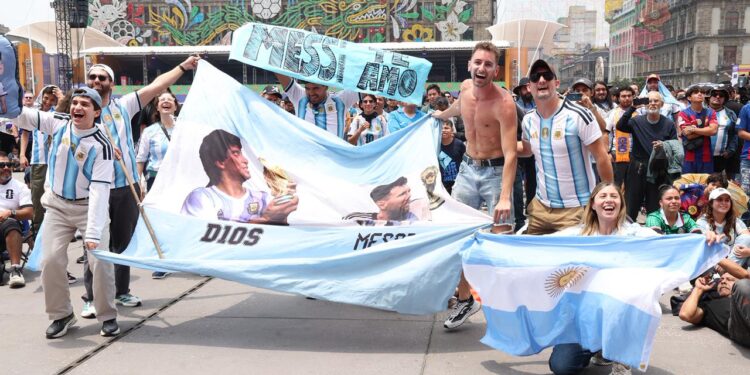 Remontada y festejo argentino en la Ciudad de México