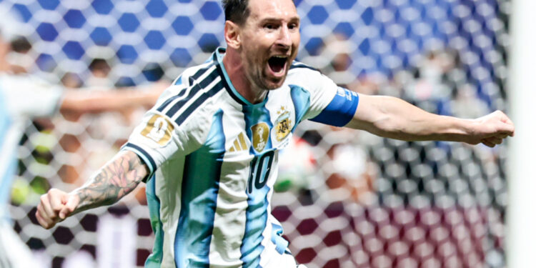Remontada y festejo argentino en la Ciudad de México