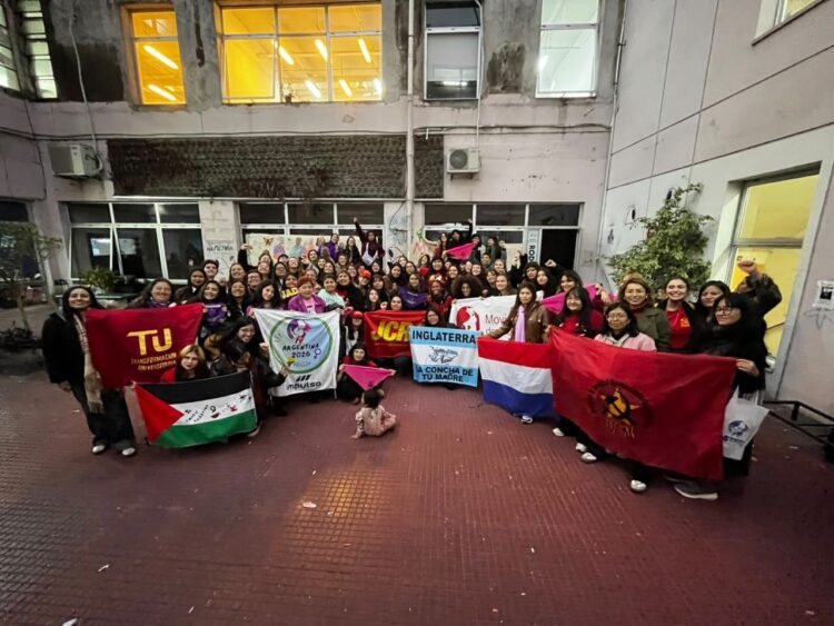 Más de mil 300 mujeres de 11 países participaron en el IV Encuentro de Mujeres de América Latina y el Caribe, donde aprobaron una agenda común para defender la soberanía, los derechos de las mujeres.