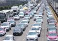 Hoy no circula: martes 18 de agosto, engomado rosa y placas 7 y 8