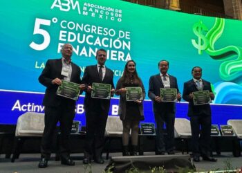 Digitalización de economía, clave para reducir el uso de efectivo en México