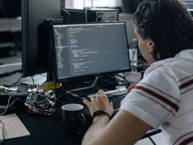 Alertan por fraudes de supuestas fiscalías contra delitos digitales