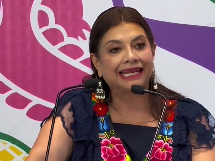 Clara Brugada. Medidas contra el despojo de inmuebles en la CDMX. AMEXI Foto
