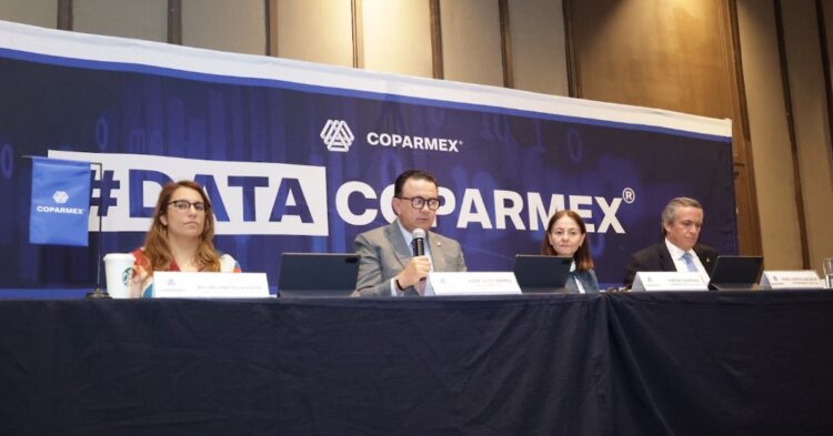 Ánimo para invertir se desploma; sólo 2 de 10 empresarios ven buen momento