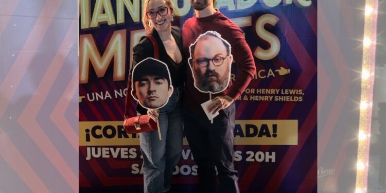 Daniel Ortiz, Daniel Haddad y Miguel Tercero protagonizan El Manipulador de Mentes, una comedia interactiva de mentalismo que se presenta en el Teatro Jorge Negrete.