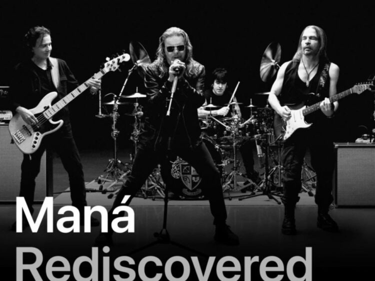 Maná interpreta “Oye Mi Amor” en vivo desde Apple Music Studios en Los Ángeles como parte de la serie Rediscovered de Apple Music. La banda aparece integrada por Fher Olvera, Alex González, Sergio Vallín y Juan Calleros.