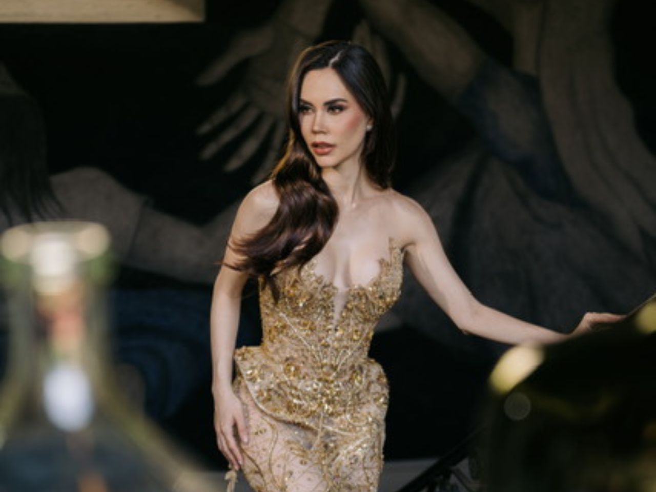 Ximena Ochoa, representante de la Ciudad de México en Miss Universe México 2026, posa durante una sesión fotográfica previa a la final nacional del certamen.