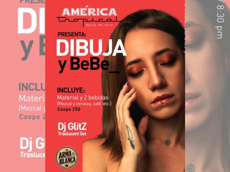 Asistentes participan en una sesión de dibujo con modelo en vivo en América Tropical, espacio cultural de la Roma Sur.