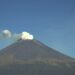 El Popocatépetl registró 26 exhalaciones y un sismo volcanotectónico. Cenapred mantiene el semáforo en Amarillo Fase 2. | AMEXI/FOTO: Cenapred