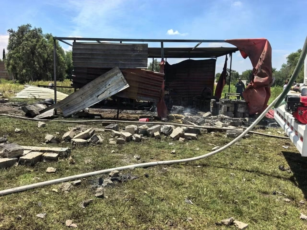 El taller de pirotecnia totalmente destruido. AMEXI Foto