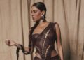 Galilea Montijo deslumbró con un vestido burgundy de Eva Urías y una trenza XL en la primera gala de eliminación de LCDLF México. | AMEXI/FOTO: IG @galileamontijo